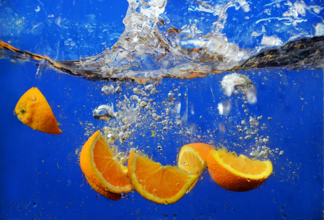 Sluitertijd sinasappel water basiscursus fotografie effect kleur Middel